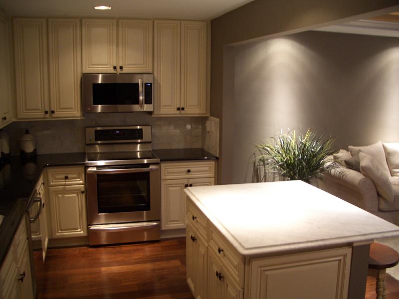 GALLEY KITCHEN TRANSFORMATION BEFORE & AFTER